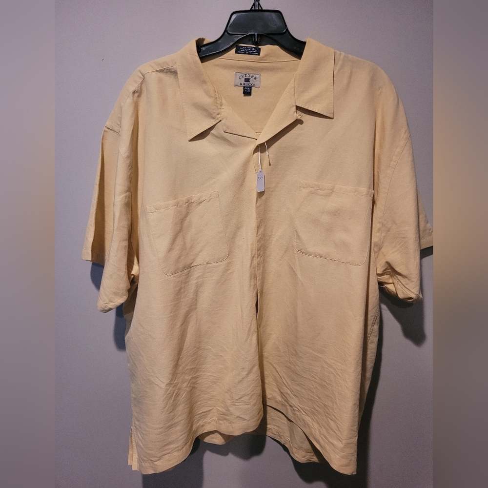 Mens shirt, Cutter Buck, size 4xb/4xt, yellow, short sleeve, button up, gold